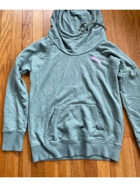 Puma Women’s Small Seafoam Green Pullover Hoodie Pink Logo Kangaroo Pocket